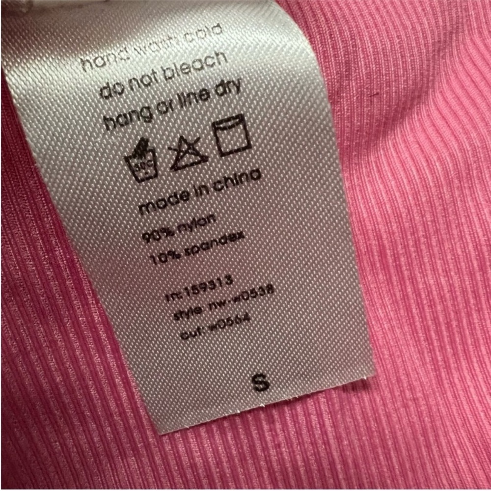 NEW NAKED WARDROBE Pink Ribbed Racerback Bra Top
Size Small - Picture 8 of 12